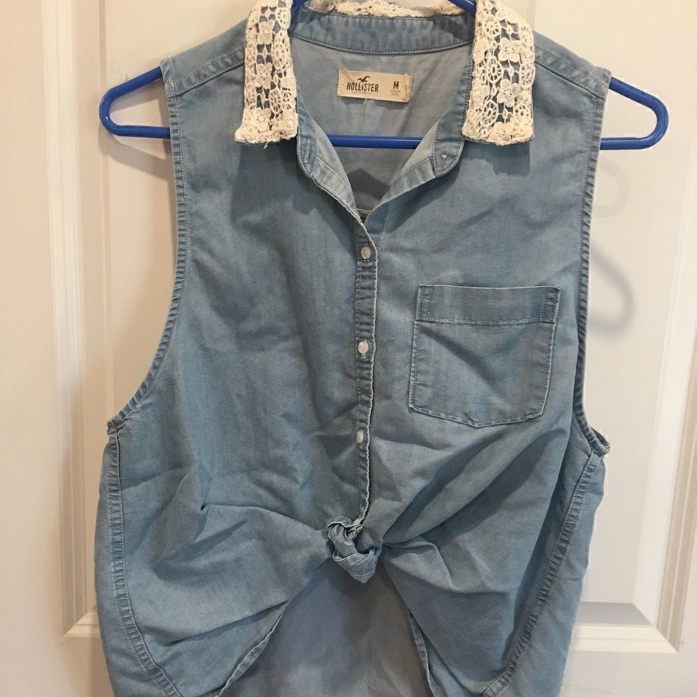 Hollister Medium blue sleeveless blouse tank top shirt